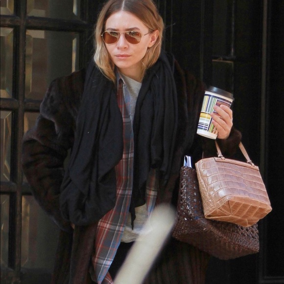 dragon diffusion tote